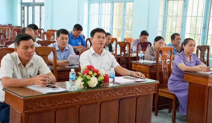 Hội nghị chuyên đề Ban Chấp hành Đảng bộ xã Vạn Thắng