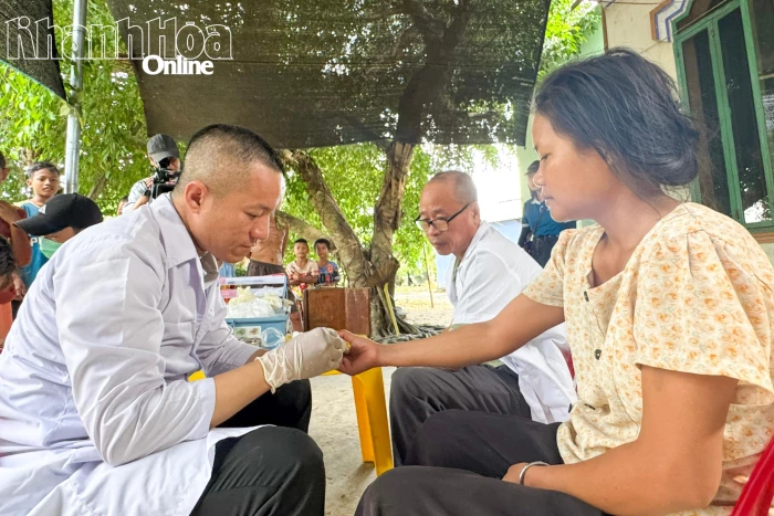 Phòng, chống sốt rét: Hiệu quả từ tầm soát chủ động