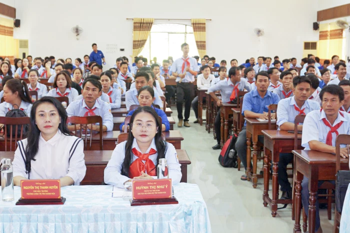 Bồi dưỡng kỹ năng, nghiệp vụ công tác đội