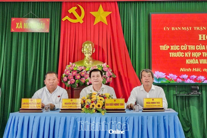 Đại biểu HĐND tỉnh tiếp xúc cử tri xã Ninh Hải