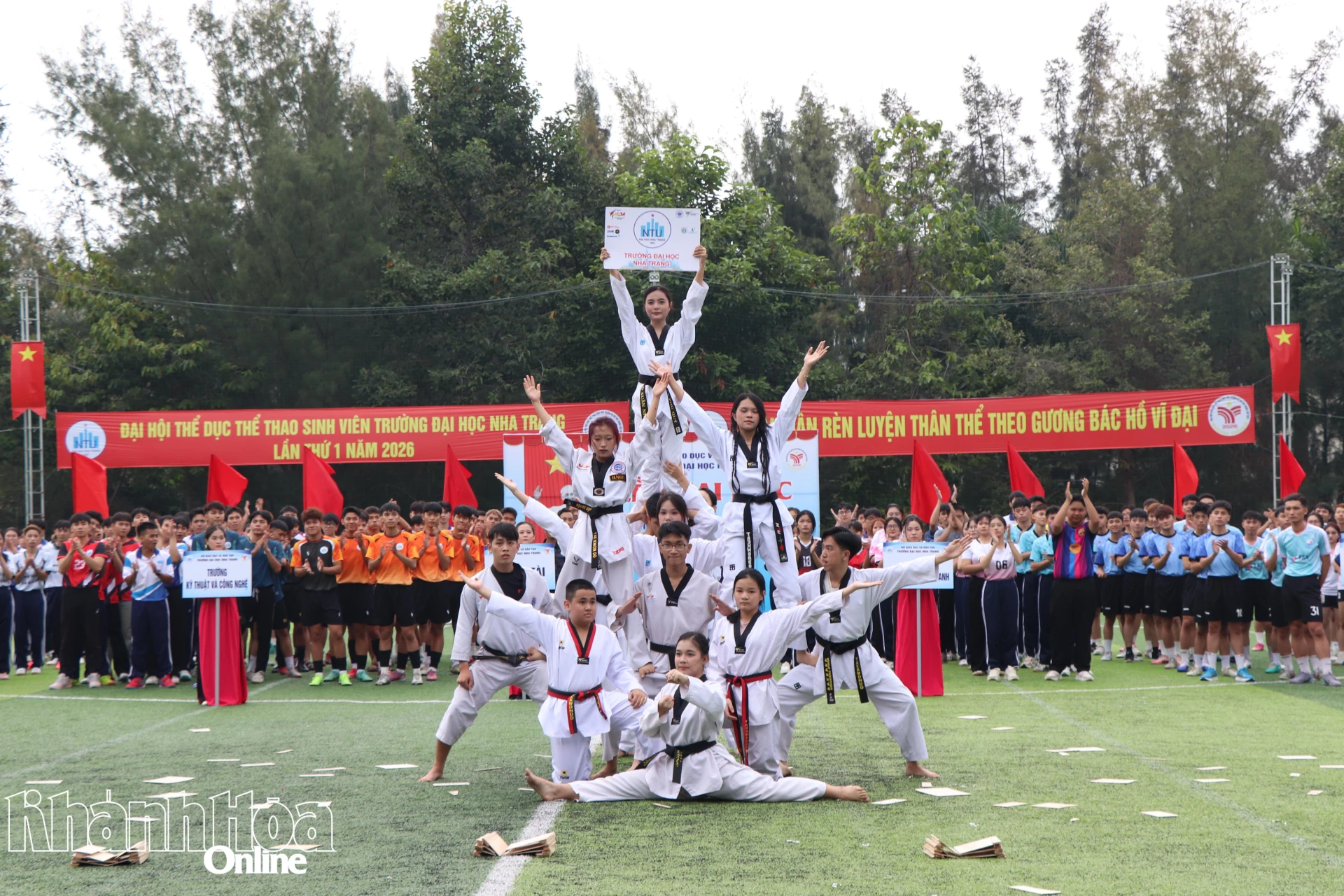Màn biểu diễn Taekwondo tại đại hội.