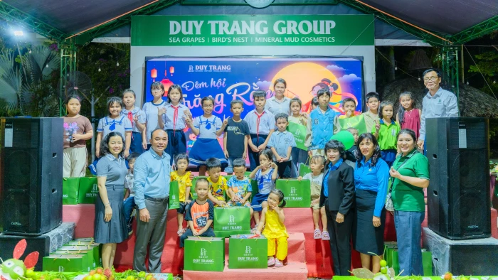 DTGROUP trao hơn 2.150 suất quà cho thiếu nhi nhân dịp Tết Trung thu