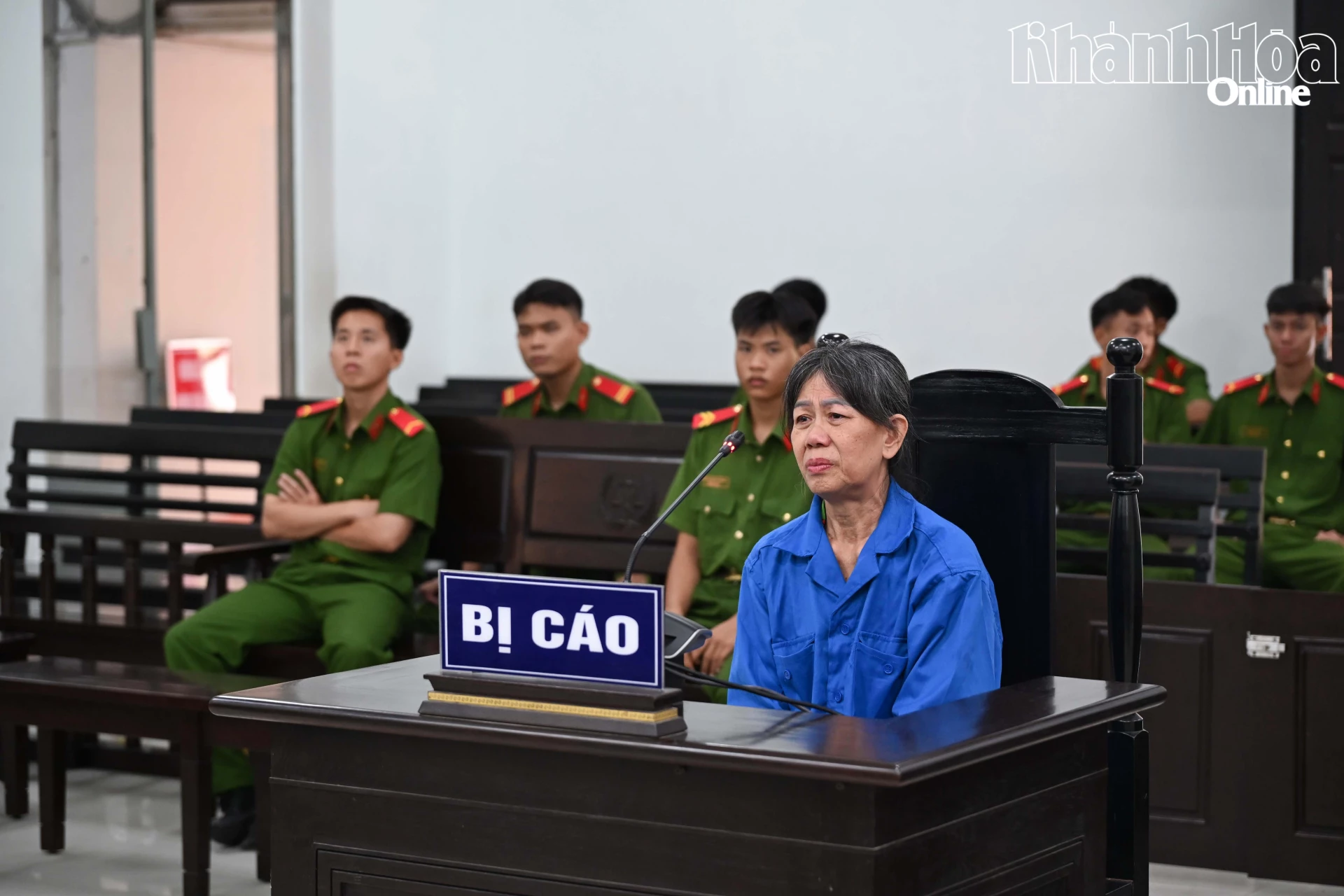 Bị cáo Nguyễn Thị Thu Trang.