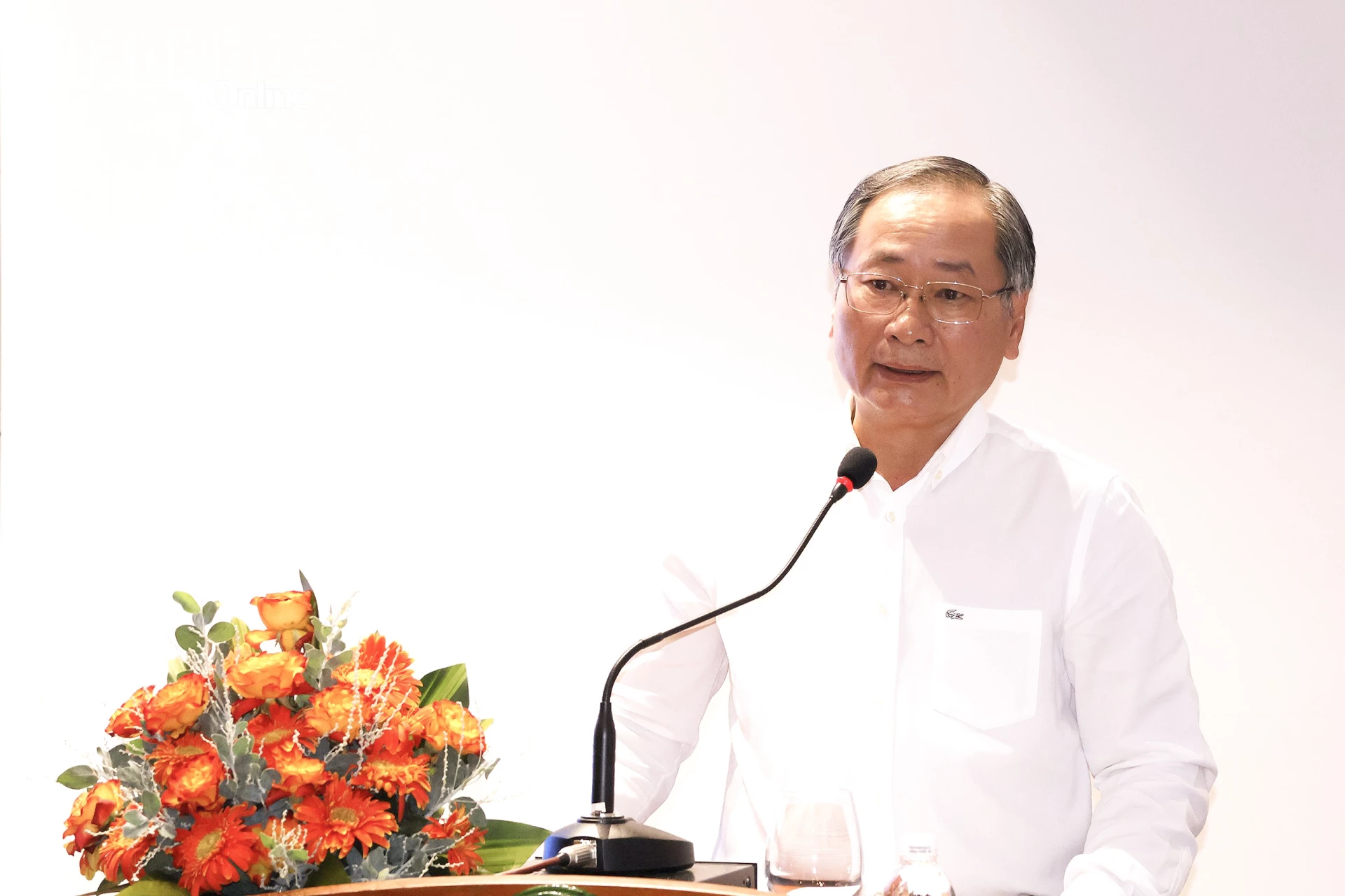 Ông Nguyễn Đắc Tài - Chủ tịch Liên hiệp các Hội Khoa học và Kỹ thuật tỉnh Khánh Hòa phát biểu tại hội thảo.