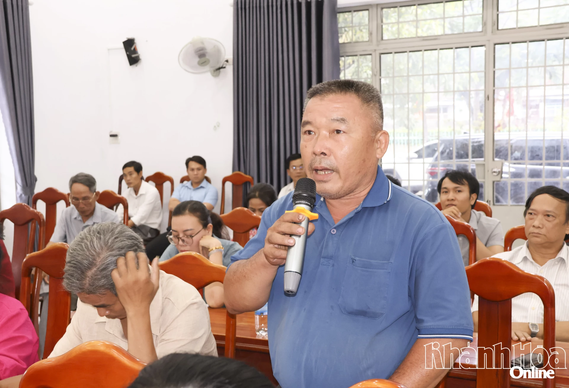 Cử tri thôn Cư Thạnh kiến nghị.