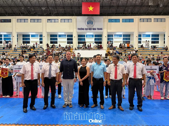 Hơn 380 võ sinh tranh tài Giải Karate Thiếu niên - Nhi đồng các câu lạc bộ tỉnh Khánh Hòa