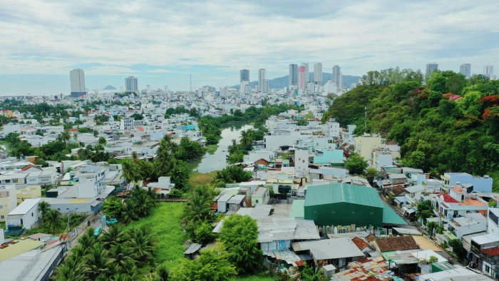 Phường Tây Nha Trang tiếp tục kiểm tra, xử lý vi phạm dọc các dòng sông