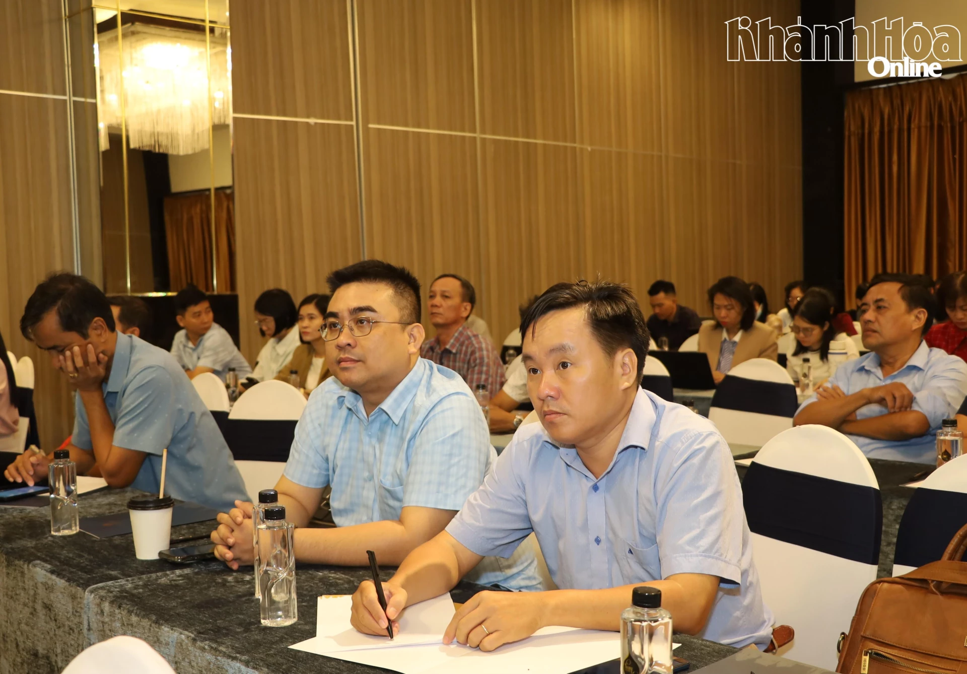 Các đại biểu tham dự lớp tập huấn.