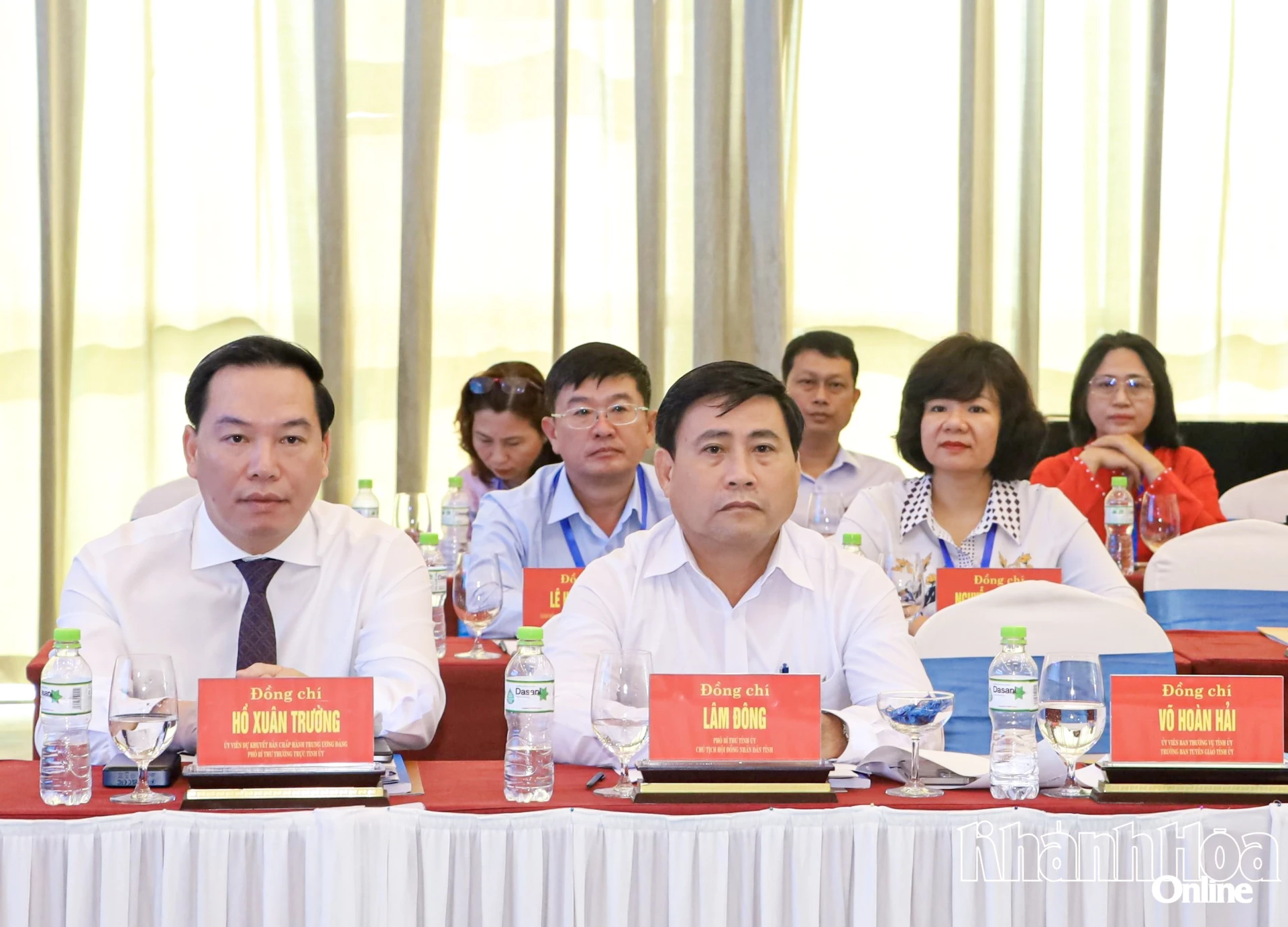 Đồng chí Hồ Xuân Trường, đồng chí Lâm Đông tham dự hội thảo.