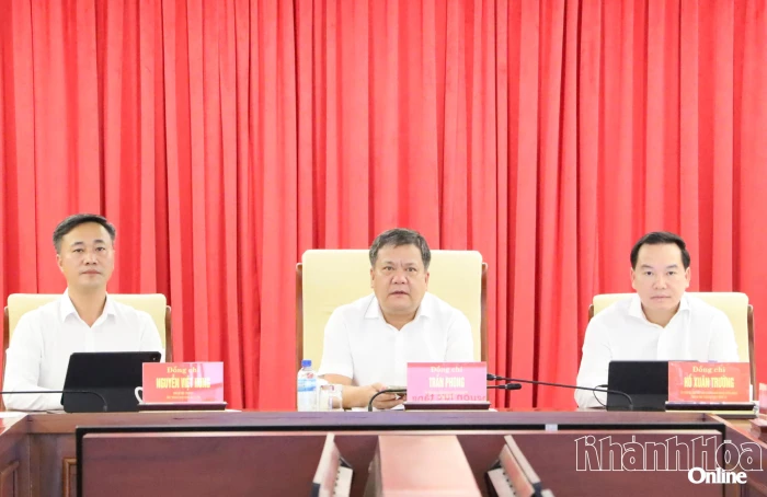 Phiên họp chuyên đề về khoa học, công nghệ, đổi mới sáng tạo và chuyển đổi số đóng góp cho phát triển kinh tế - xã hội