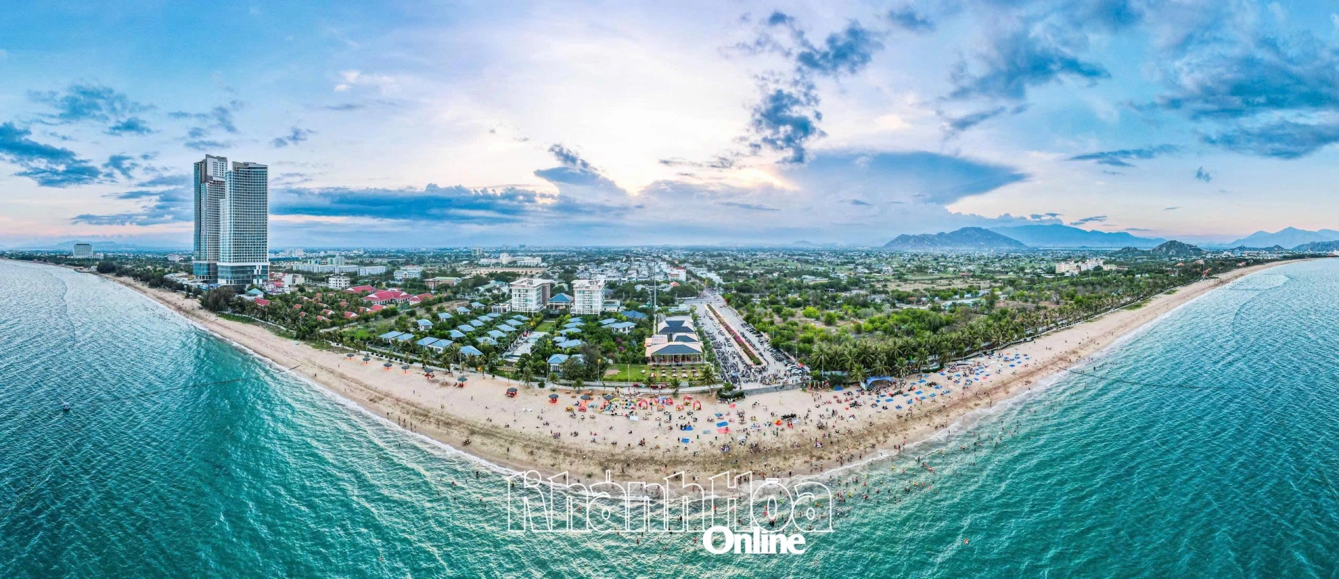 Khu du lich biển Ninh Chử. Ảnh: TRẦN DUY