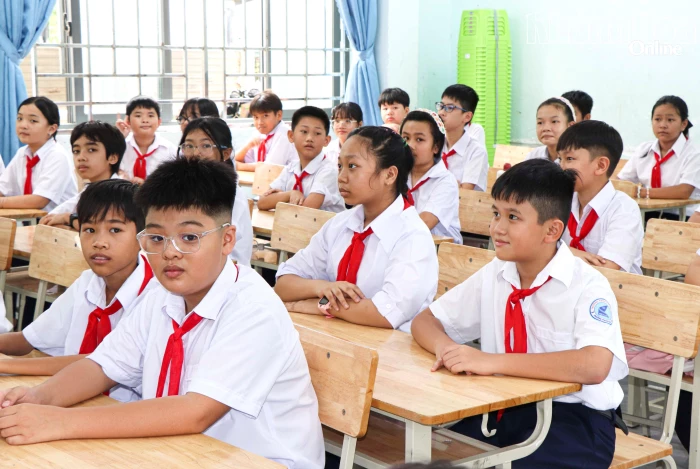 Ổn định công tác quản trị nhà trường