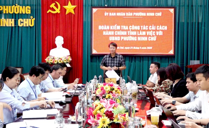 Kiểm tra công tác cải cách hành chính tại phường Ninh Chử
