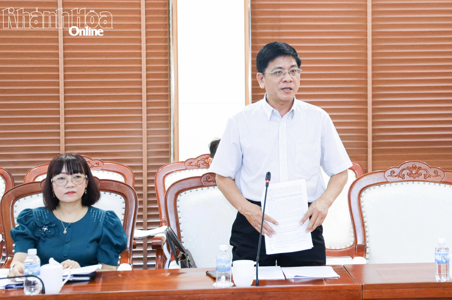 Lãnh đạo Sở Tài chính phát biểu tại cuộc họp.