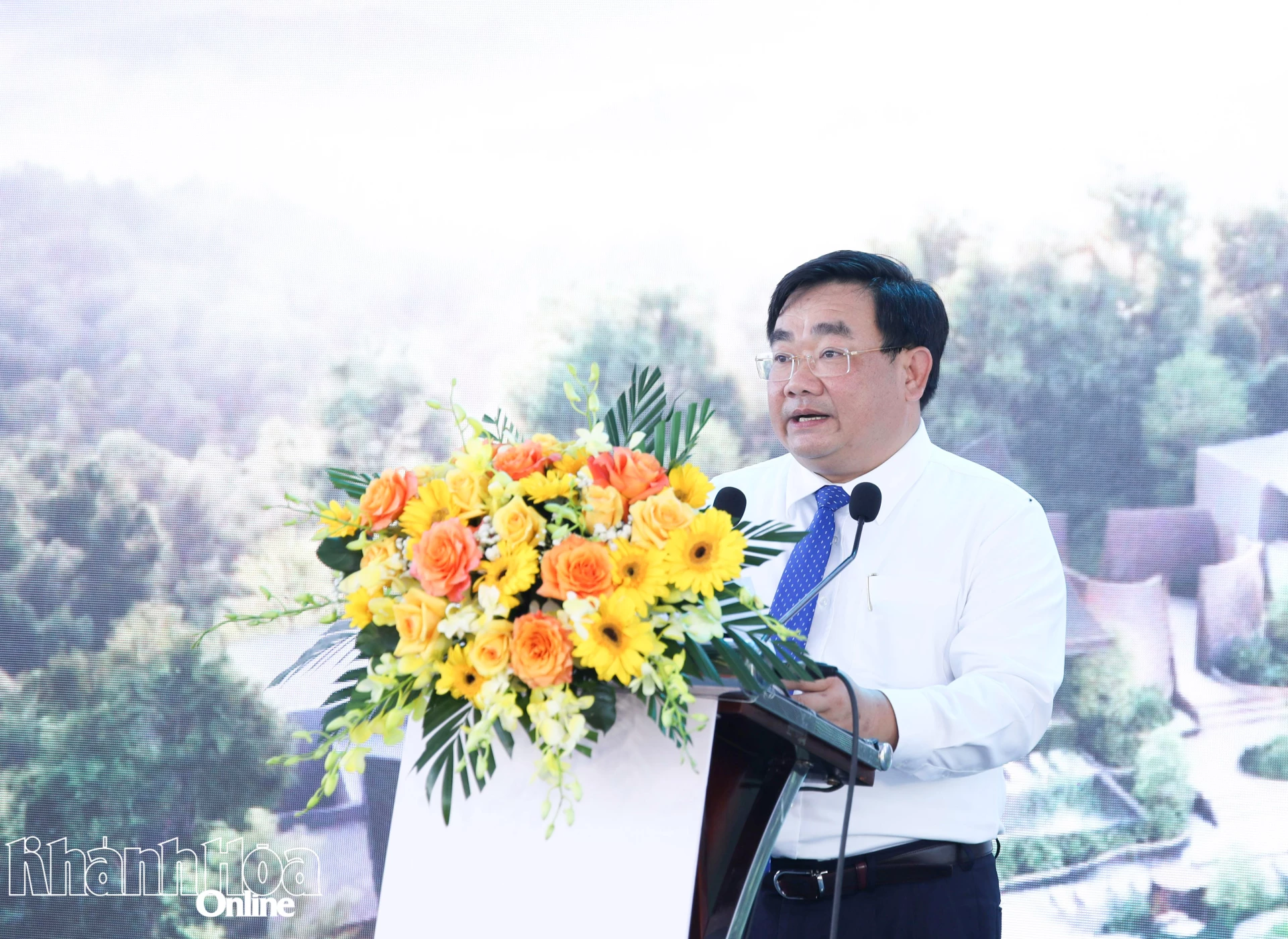 Đồng chí Trịnh Minh Hoàng phát biểu tại lễ khởi công.