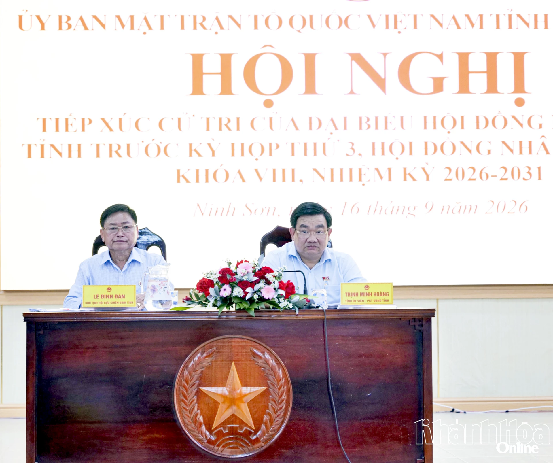 Đại biểu HĐND tỉnh tiếp xúc cử tri.