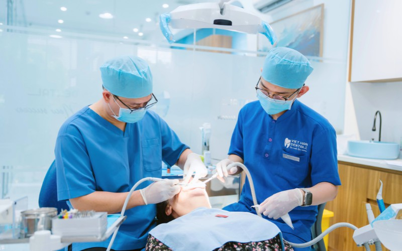 Chăm sóc răn, miệng tại nha khoa Việt Hàn.