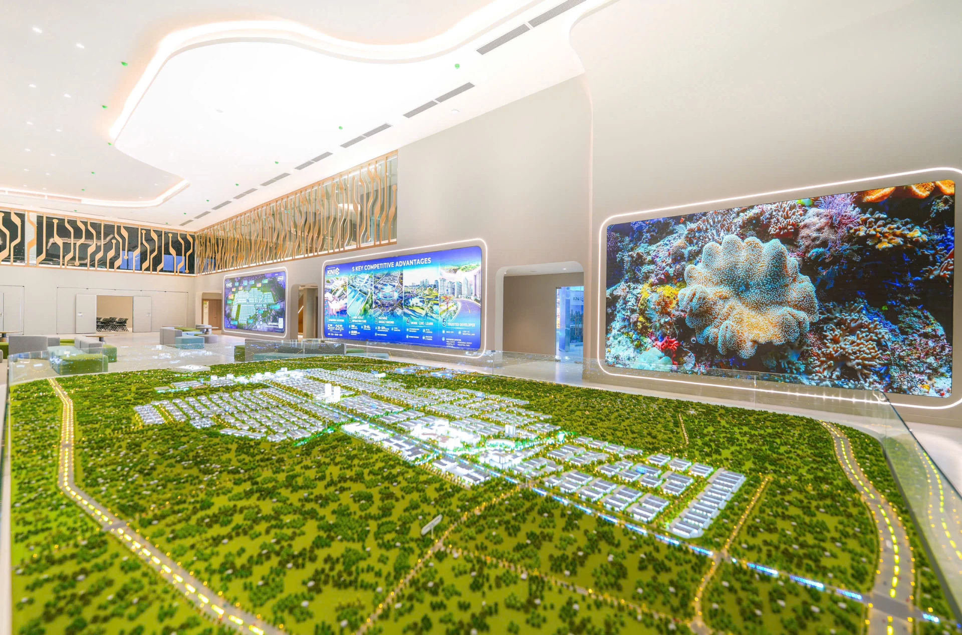 Bên trong Sales Gallery KNIC – Điểm chạm trải nghiệm thành phố công nghiệp mới.