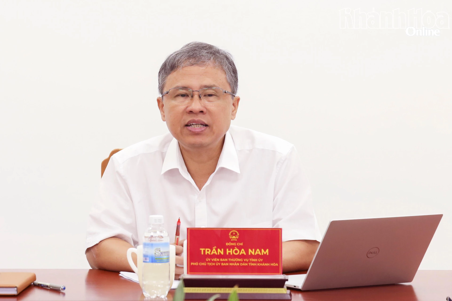 Đồng chí Trần Hòa Nam phát biểu kết luận cuộc họp.