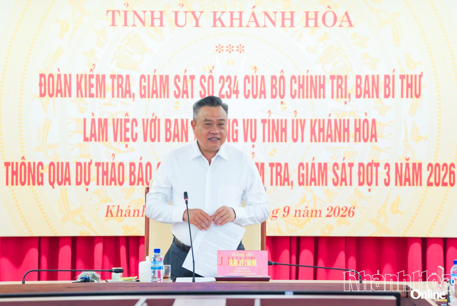 Đồng chí Trần Sỹ Thanh phát biểu tại buổi làm việc.