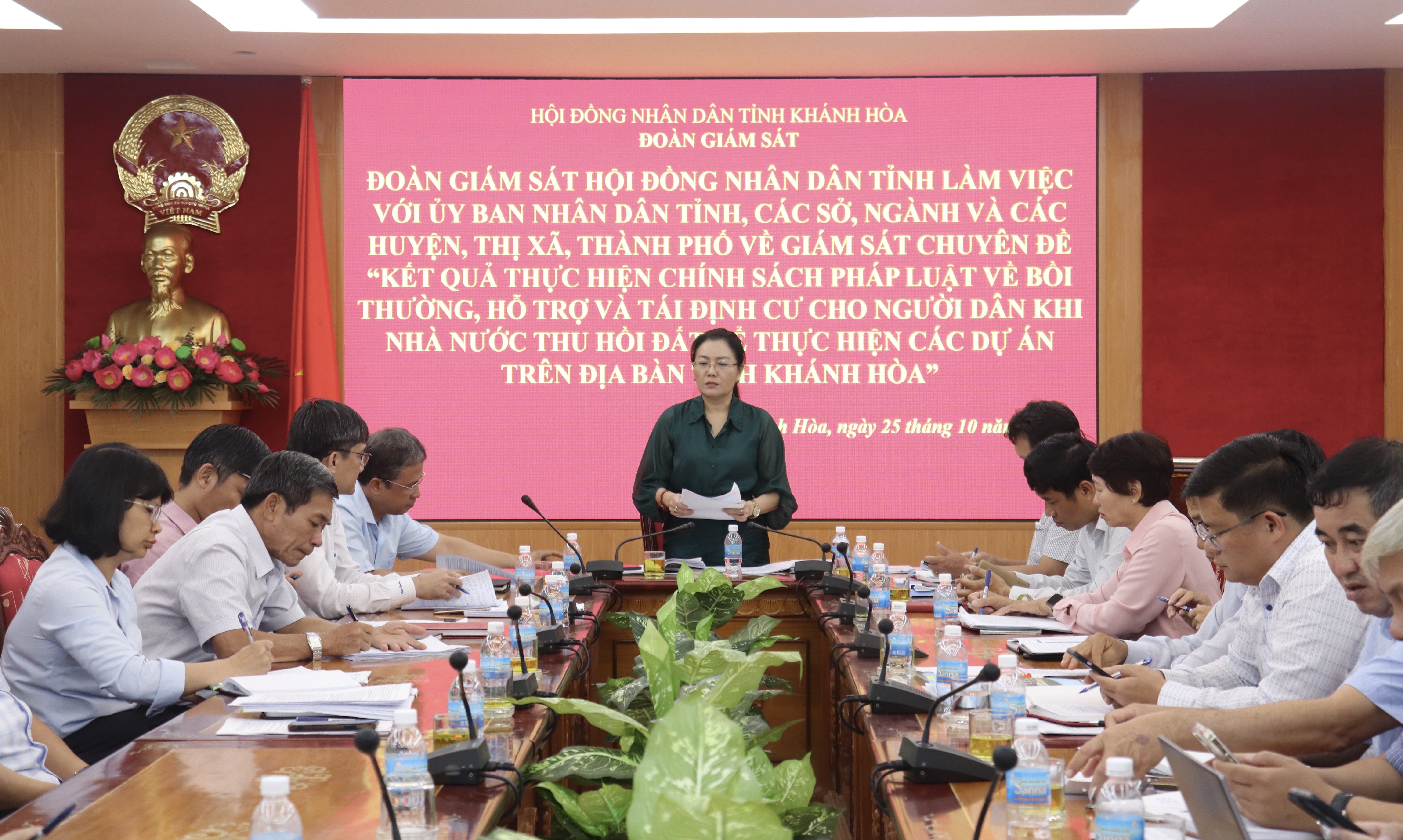 Đoàn giám sát của HĐND tỉnh làm việc với UBND tỉnh về thực hiện bồi thường, hỗ trợ và tái định cư