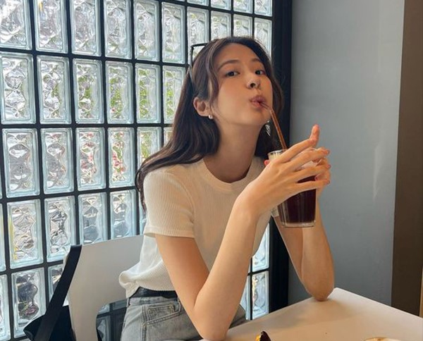 Nước dâu tằm vừa giải khát lại tốt cho sức khỏe của gan (Ảnh minh họa)