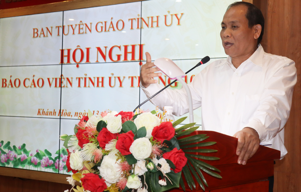 Hội nghị báo cáo viên Tỉnh ủy tháng 10-2023