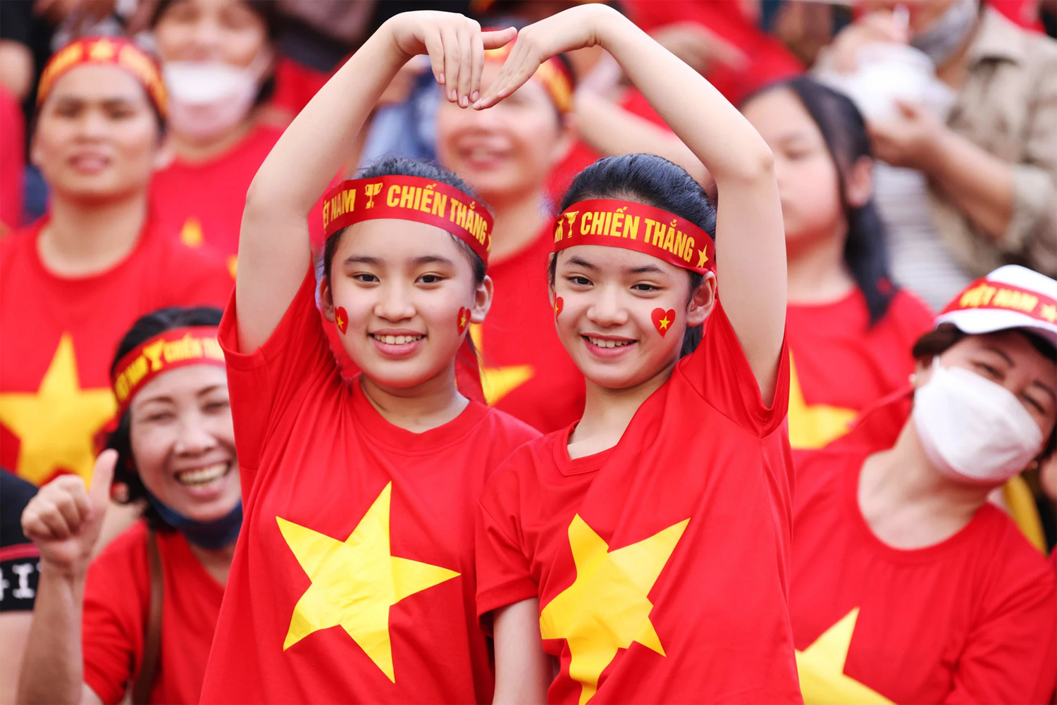 Nắm vững cơ sở lịch sử và pháp lý, kiên quyết bảo vệ tính chính danh của Đảng