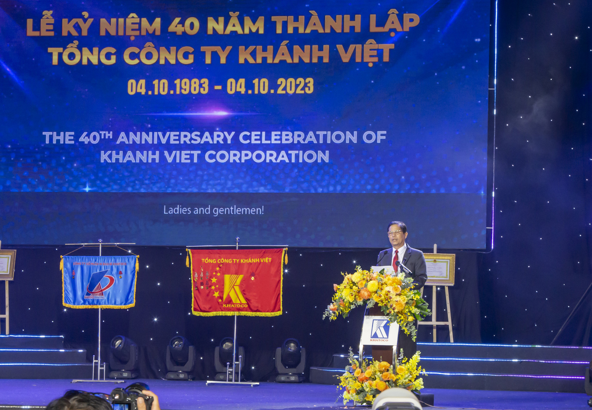 Chủ tịch UBND tỉnh Nguyễn Tấn Tuân phát biểu tại lễ kỷ niệm
