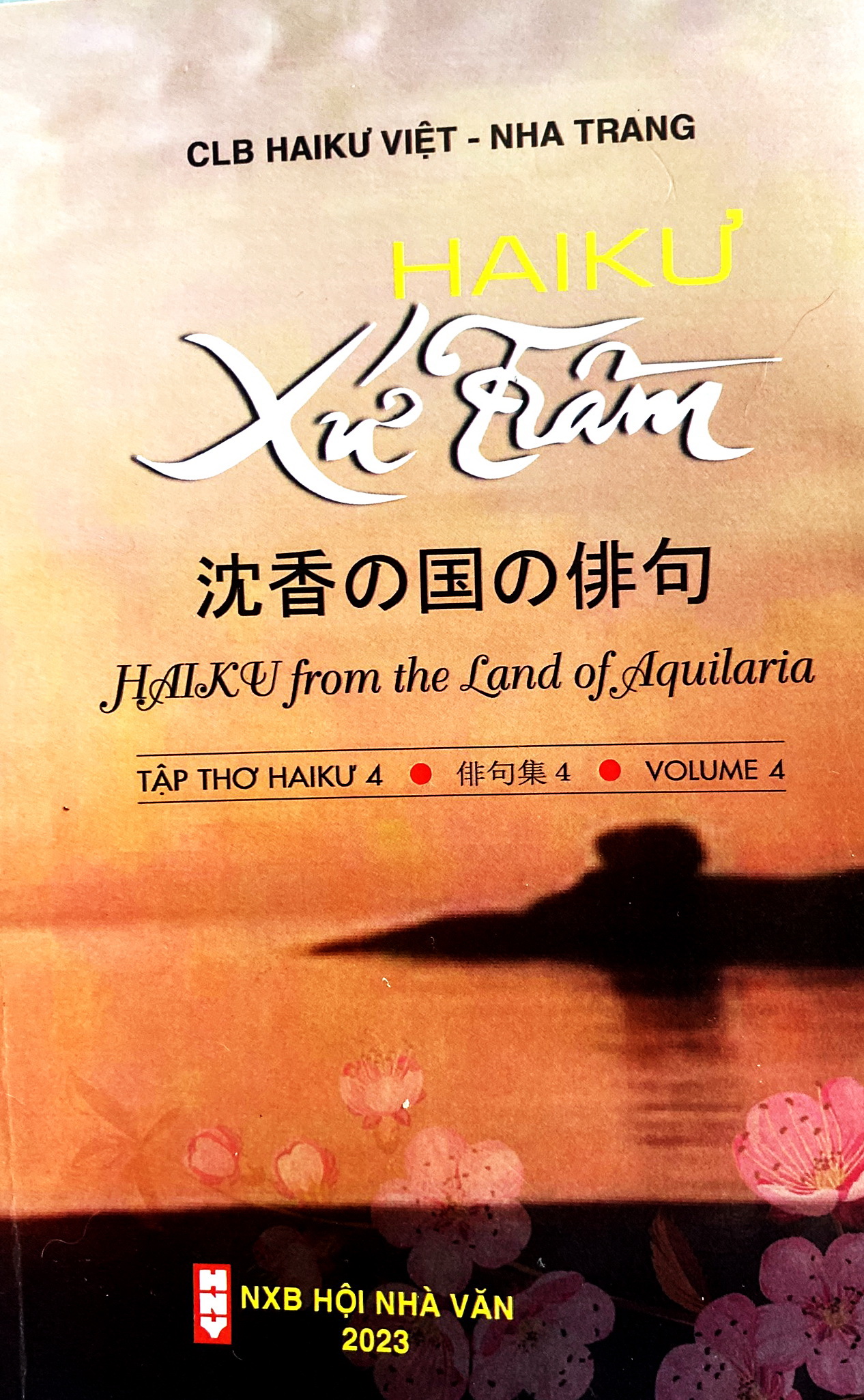 Câu lạc bộ Haikư Việt - Nha Trang: Ra mắt tập thơ Haikư xứ Trầm