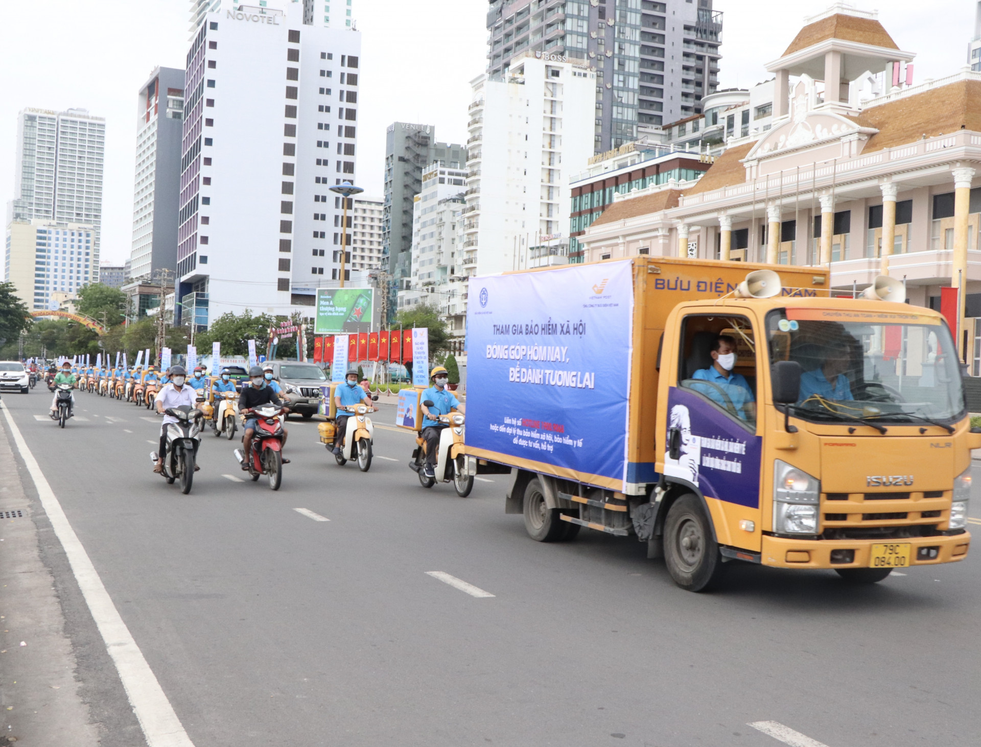 Tuyên truyền chính sách bảo hiểm xã hội trên địa bàn TP. Nha Trang. 