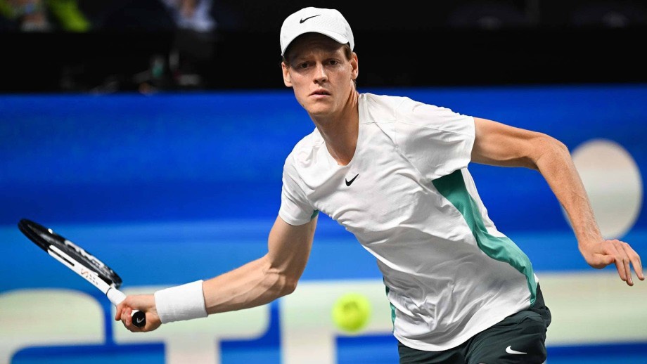 Tay vợt trẻ Sinner vô địch ATP 500 Vienna Open khi hạ đương kim vô địch Medvedev