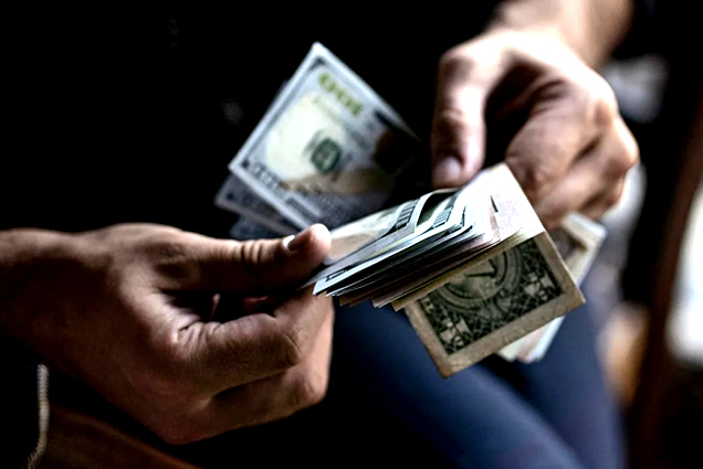 Tỷ giá USD hôm nay (27-10): Đồng USD tăng nhẹ sau GDP của Mỹ vượt kỳ vọng