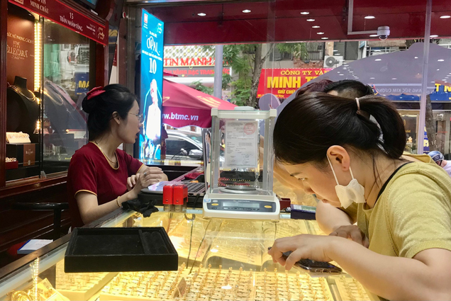 Tuần biến động mạnh trên thị trường vàng