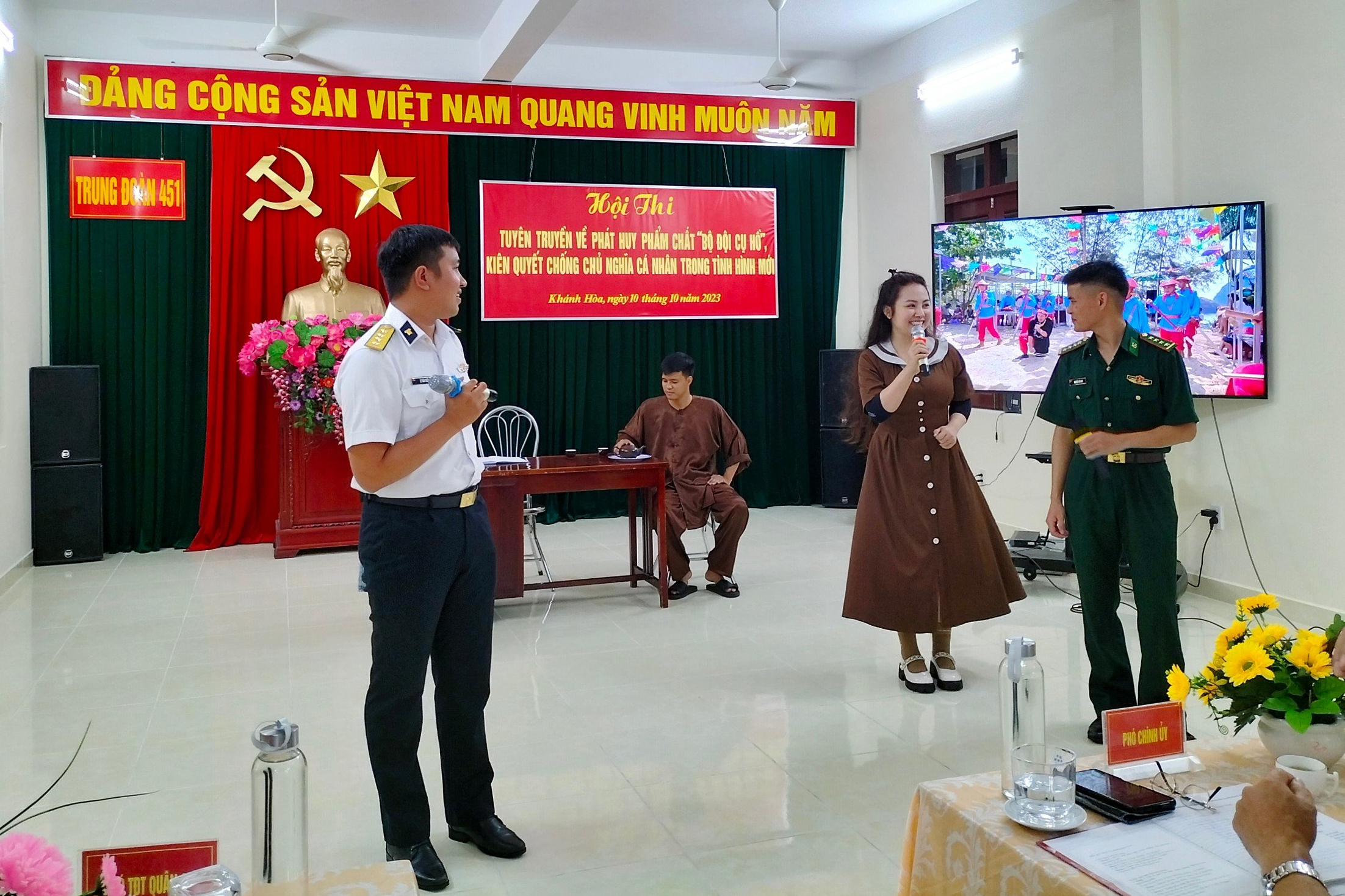 Trung đoàn 451 :: Tổ chức hội thi tuyên truyền về phát huy phẩm chất “Bộ đội Cụ Hồ”, kiên quyết chống chủ nghĩa cá nhân trong tình hình mới