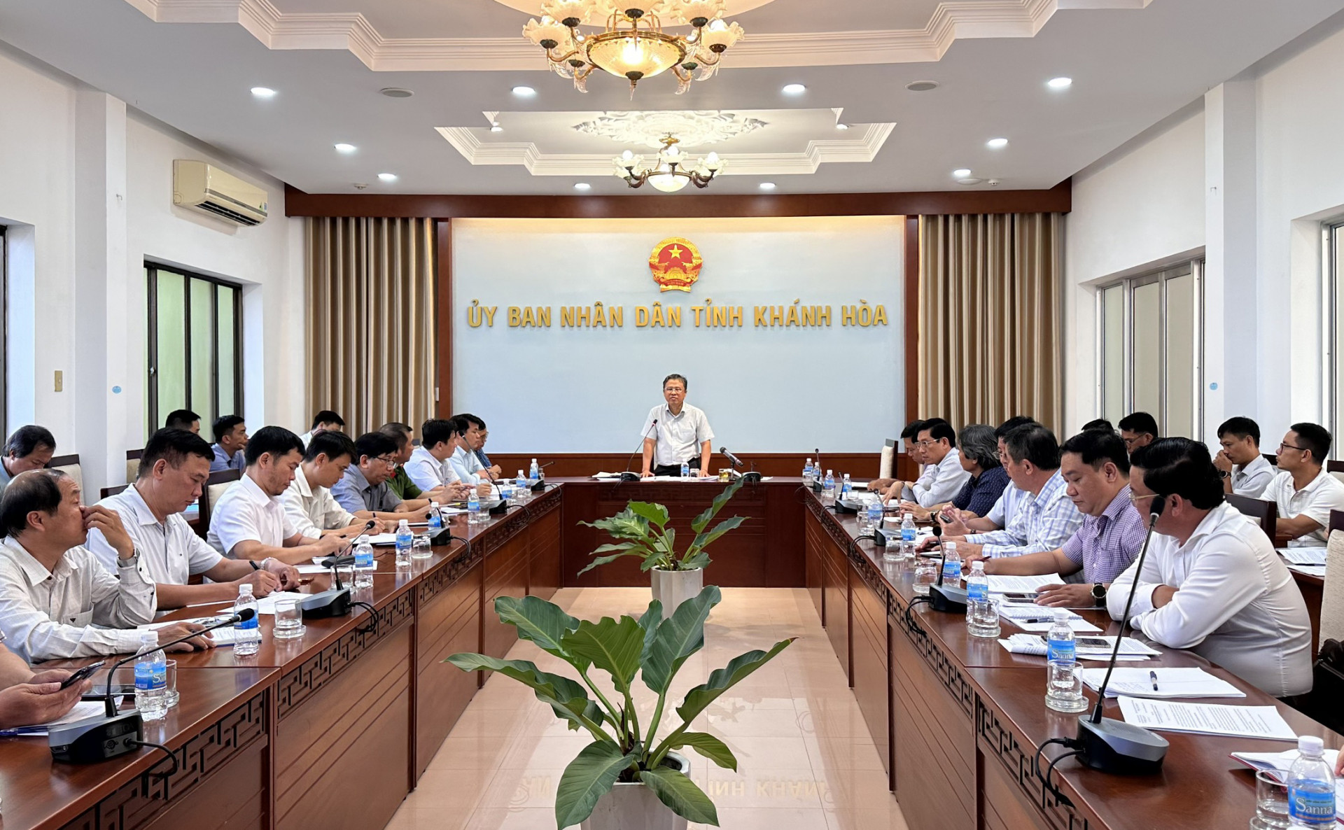 Đồng chí Trần Hòa Nam chủ trì cuộc họp