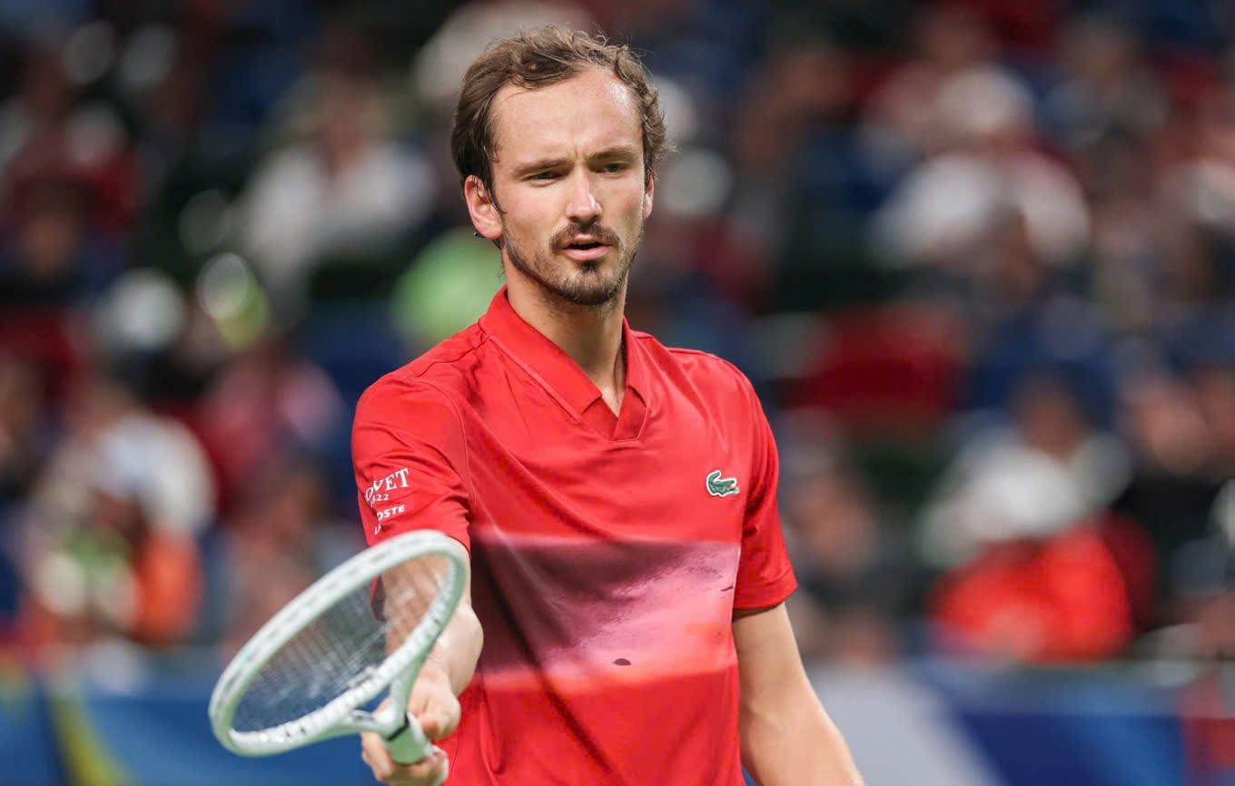 Thượng Hải Masters: Medvedev trả được món nợ tại Roland Garros 