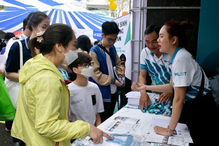 ơ sở giáo dục có vốn đầu tư nước ngoài phải công khai đầy đủ, chính xác về chương trình giáo dục. Ảnh: Thống Nhất