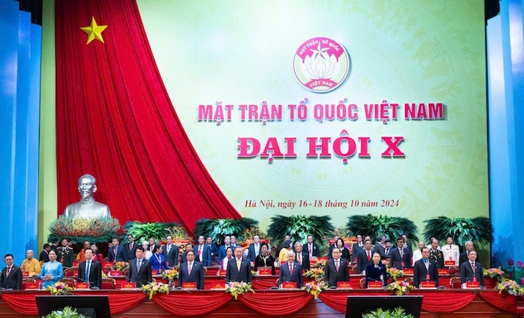 Đoàn Chủ tịch Đại hội. 