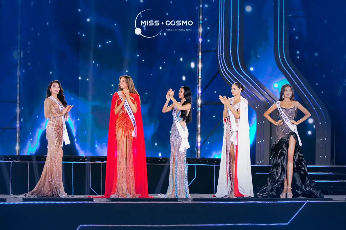 Người đẹp Indonesia đăng quang Miss Cosmo 2024