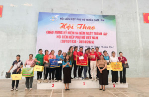 Cam Lâm: Gần 200 vận động viên tham gia hội thao chào mừng ngày 20-10