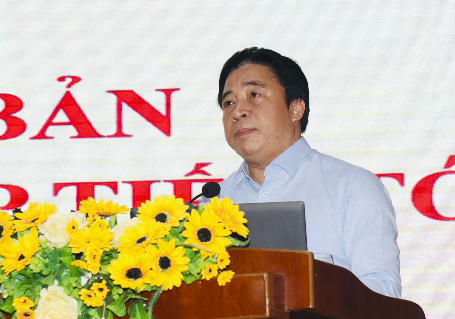 Tỉnh ủy Khánh Hòa tổ chức Hội nghị quán triệt các văn bản về đại hội đảng bộ các cấp tiến tới Đại hội XIV của Đảng