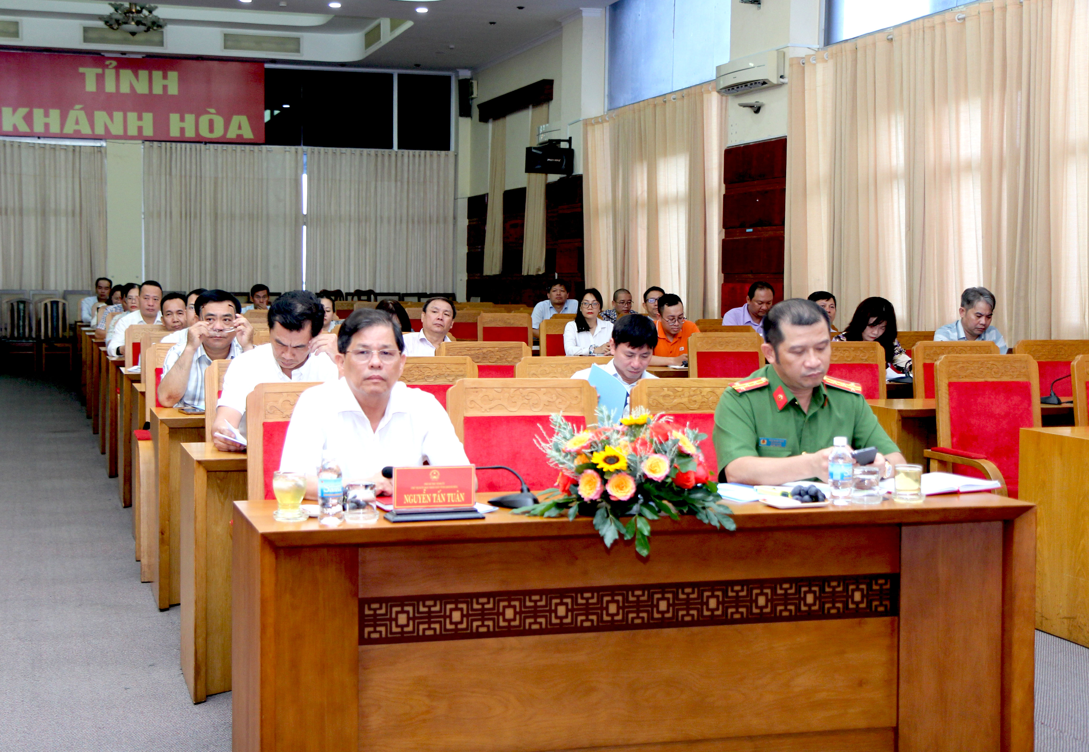 Sơ kết 1 năm hoạt động Trung tâm Phục vụ hành chính công tỉnh Khánh Hòa