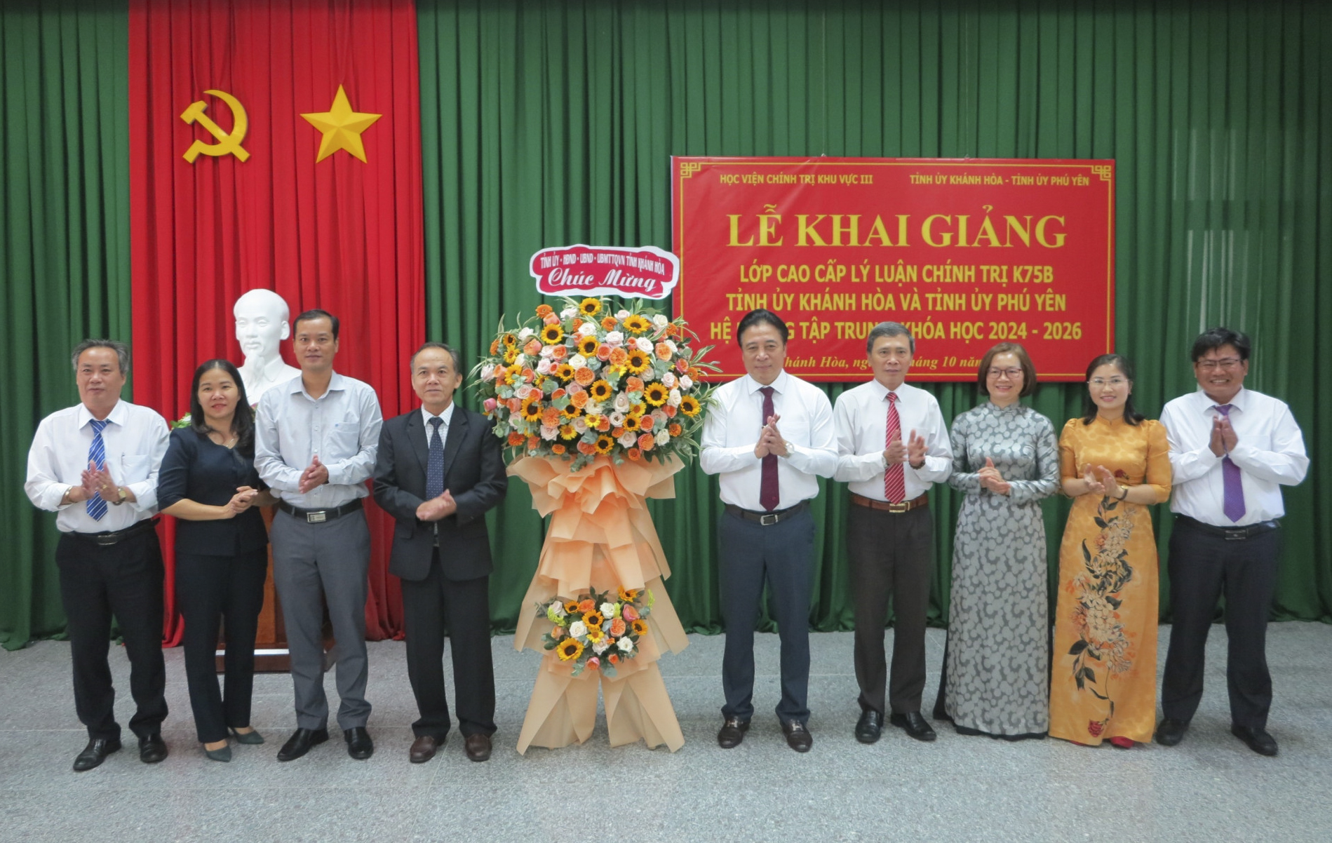 Khai giảng lớp cao cấp lý luận chính trị K75B Tỉnh ủy Khánh Hòa và Phú Yên hệ không tập trung