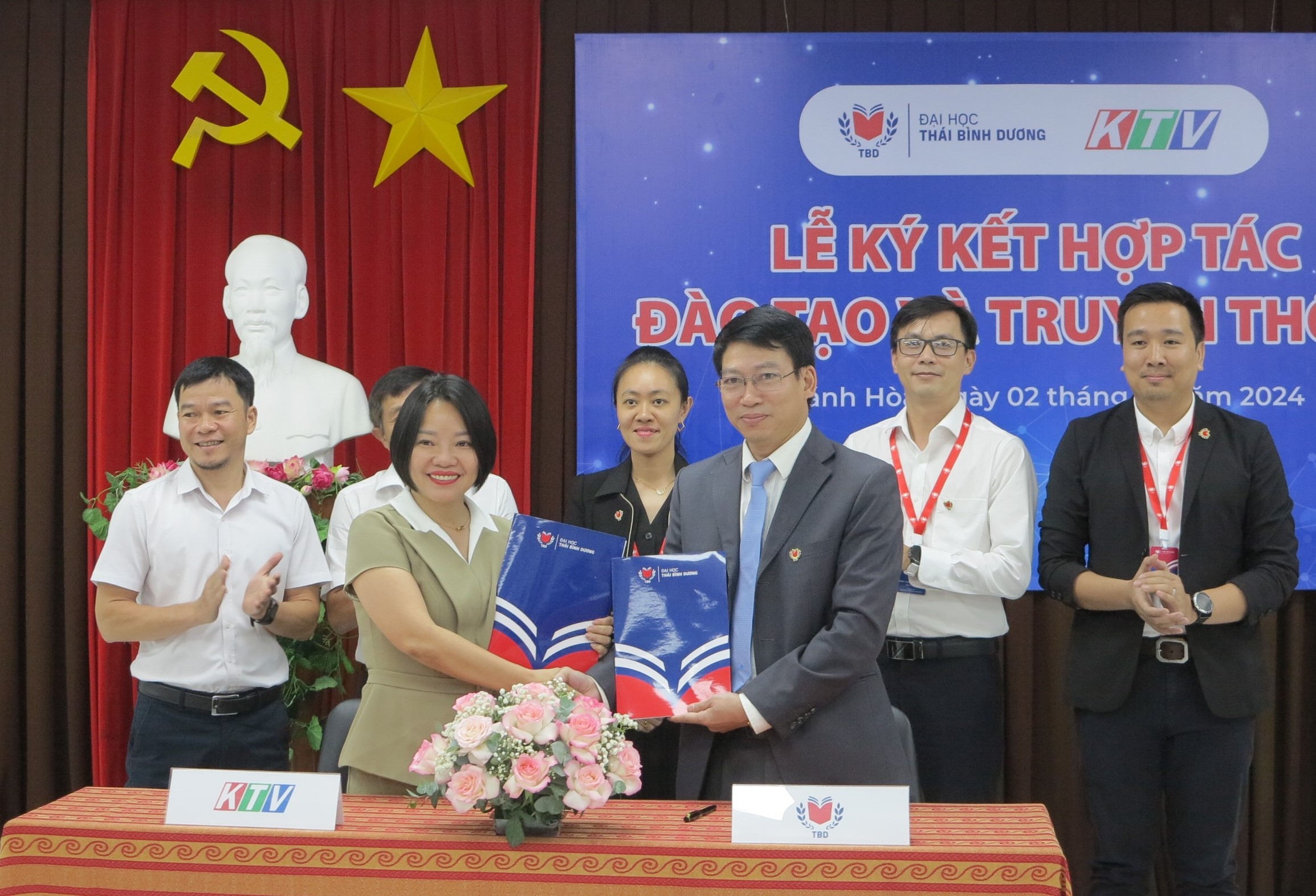 Trường Đại học Thái Bình Dương và Đài Phát thanh và Truyền hình Khánh Hoà ký kết hợp tác