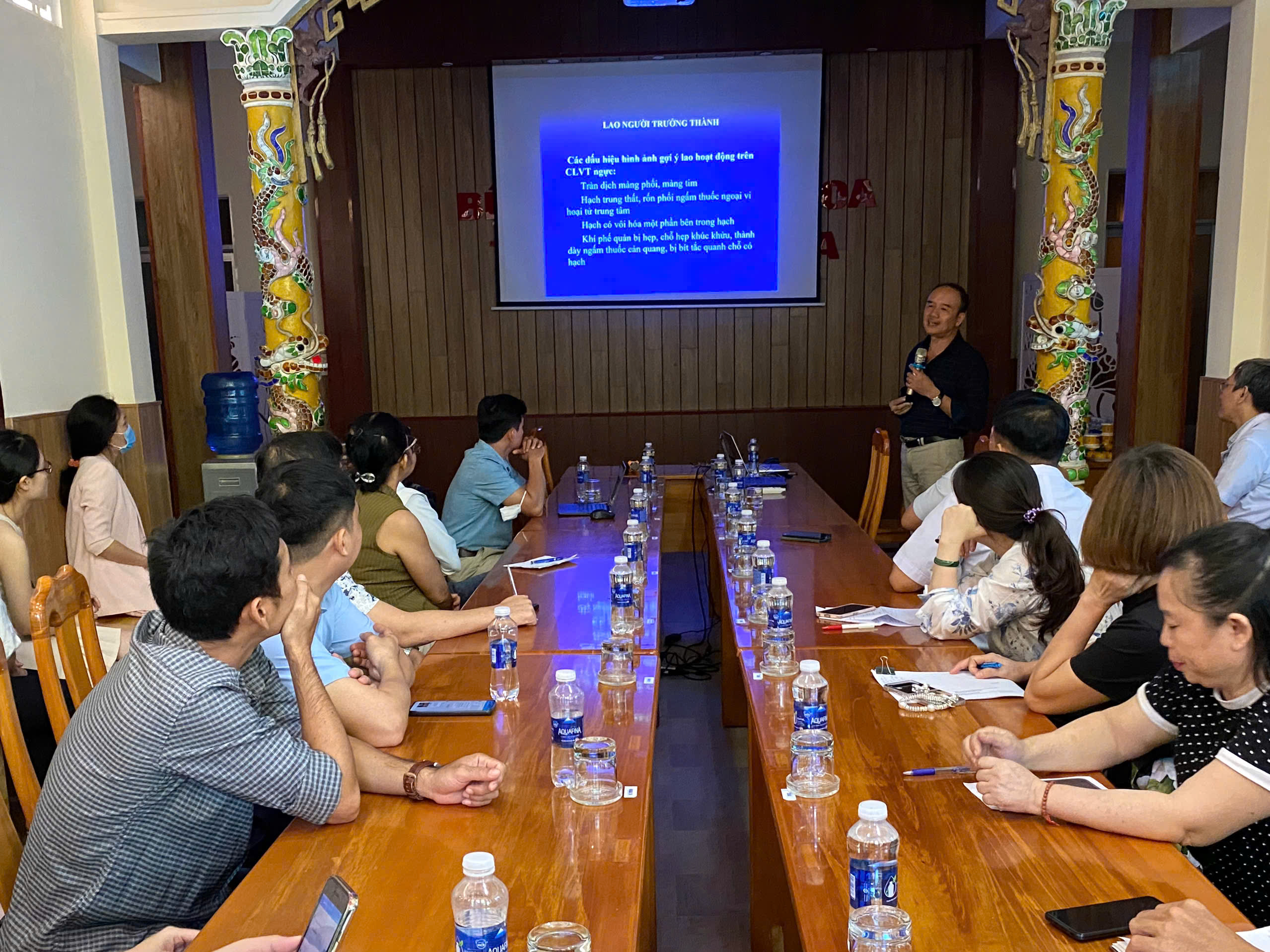 Sinh hoạt khoa học về đọc X-quang chẩn đoán bệnh lao trẻ em