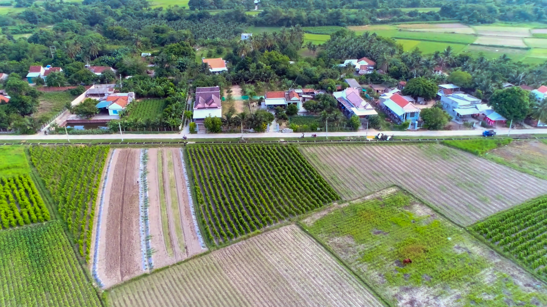 Xã Vạn Phú đang tập trung hoàn thành xã nông thôn mới kiểu mẫu năm 2024.