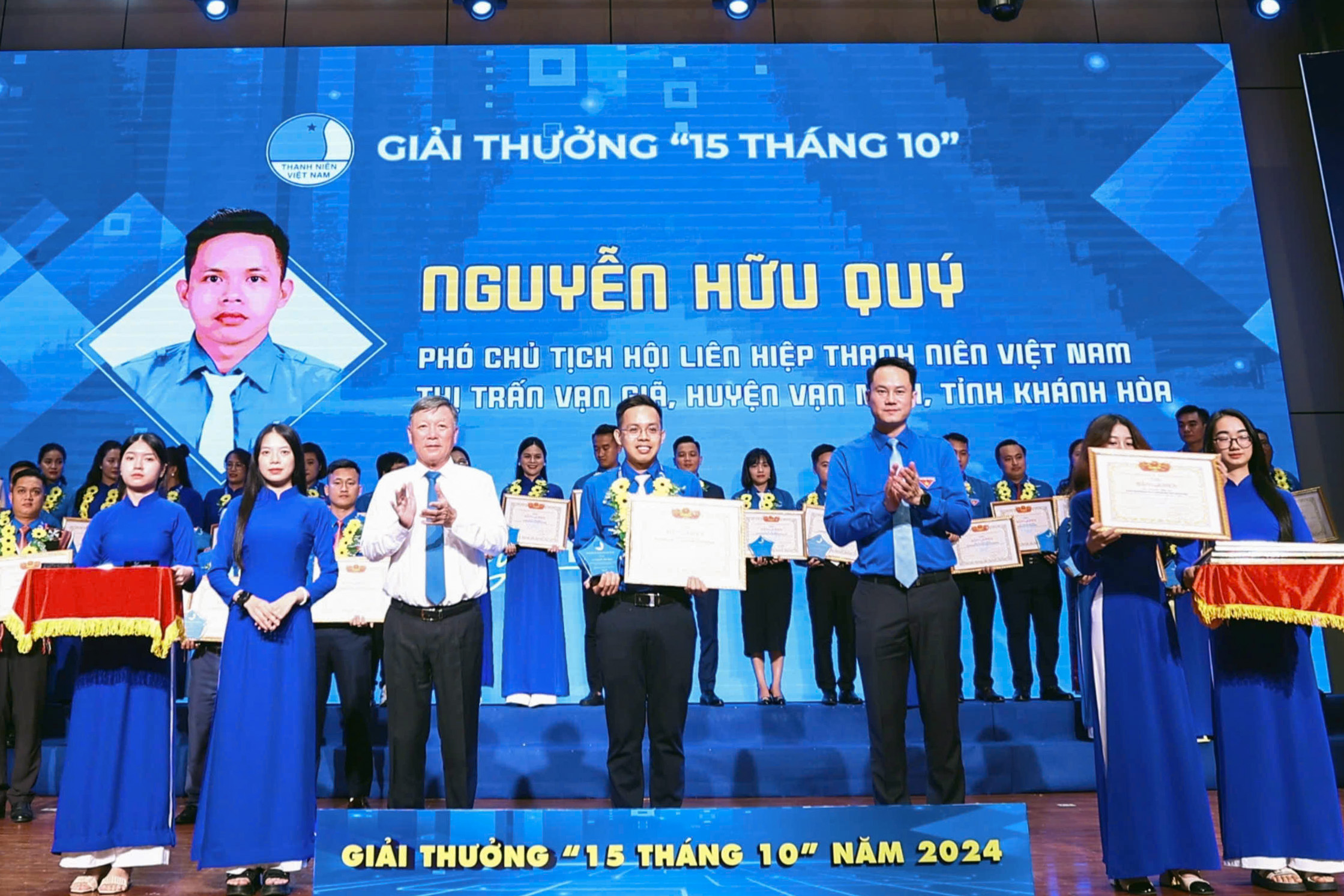 Thủ lĩnh thanh niên nhiệt huyết, có nhiều sáng kiến