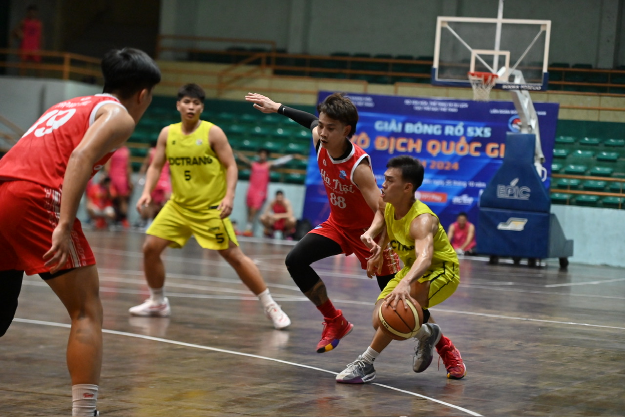 Giải vô địch bóng rổ 5x5 quốc gia: Đội nam Sóc Trăng và TP. Hồ Chí Minh 1 vào chung kết