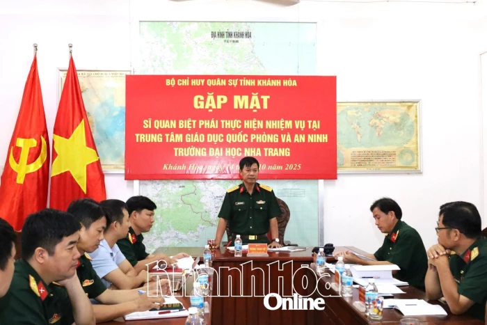 Bộ Chỉ huy Quân sự tỉnh tổ chức gặp mặt sĩ quan biệt phái thực hiện nhiệm vụ giáo dục quốc phòng - an ninh